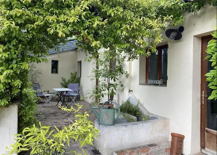 Exceptionnel, Maison De Vacances Dans Parc, Climatisation, Parking, Calme Assure
